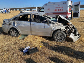 Kontrolden çıkan araç takla attı: 1 ölü, 4 yaralı