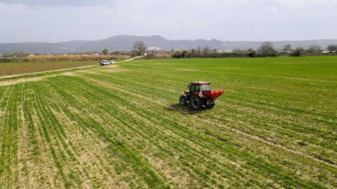 Bursa Büyükşehir'in çiftçiye olan desteği tam not aldı!