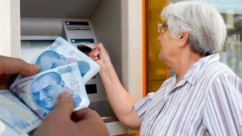 Bankalar yarışıyor: Emekliye dev promosyonlar!
