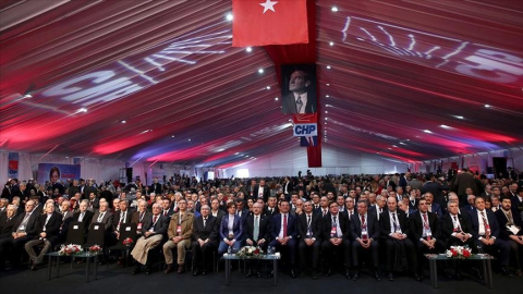 CHP İstanbul İl Kongresi iptal edildi