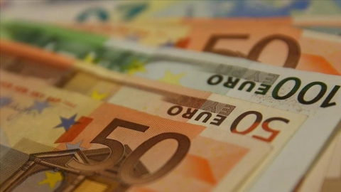 Euro, TL karşısında tüm zamanların rekorunu kırdı