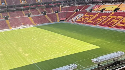 Galatasaray'dan zemin açıklaması: Kısa süre içinde yeşil görüntüsüne kavuşacak