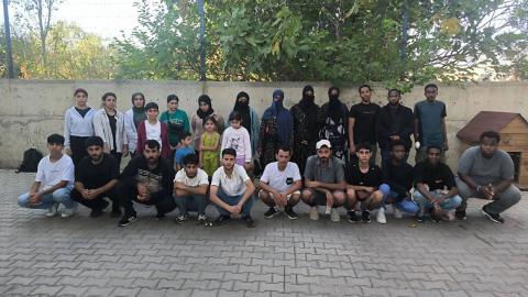 Balıkesir'de 28 düzensiz göçmen yakalandı