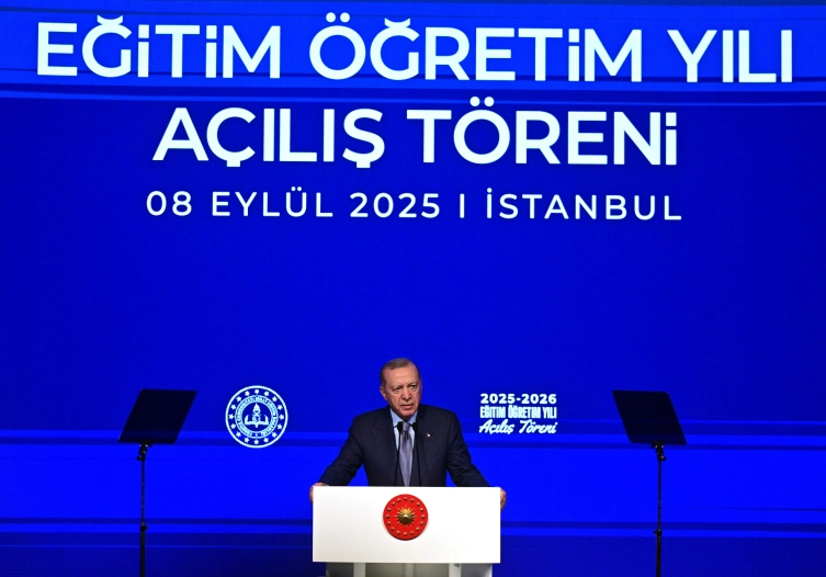 Cumhurbaşkanı Erdoğan: Eğitim faaliyetlerinin ana teması aile ve yeşil vatan olarak belirlendi