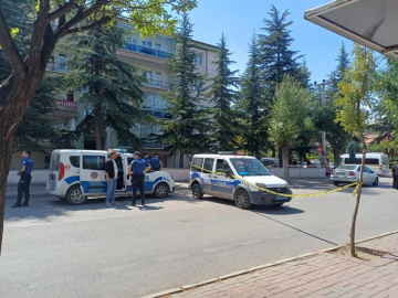 Boşanma aşamasındaki eşi ve ailesine kurşun yağdırdı!