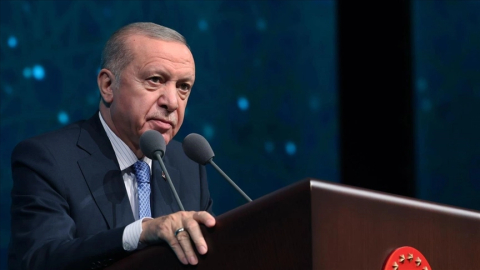 Cumhurbaşkanı Erdoğan'dan şehit ailelerine başsağlığı mesajı