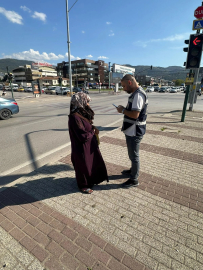 Bursa’da dilenci operasyonu! Kavşaklarda uygulama yapıldı