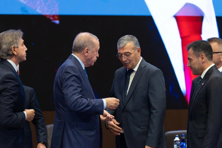 2 belediye başkanı daha AK Parti'ye katıldı