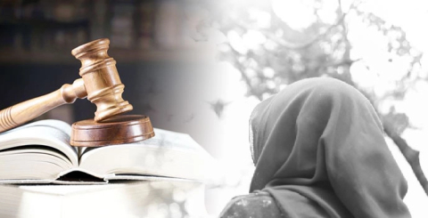 Kadın polise başörtüsünden dolayı hakarete hapis talebi