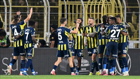 Fenerbahçe yarın Trabzonspor'u ağırlayacak