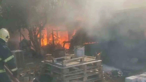 Bursa’da bağ evi alev alev yandı
