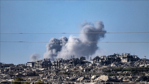 İsrail ordusu Rantisi Çocuk Hastanesini hedef aldı