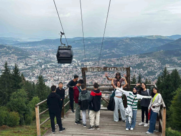 Başarılı öğrencilerin Saraybosna turu