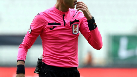 Kayserispor - Beşiktaş maçının hakemi belli oldu