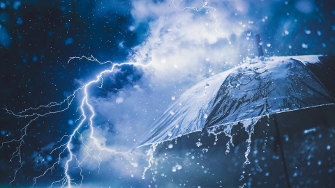 Sağanak yağış geri dönüyor: Sıcaklıklar 10 derece birden düşecek!