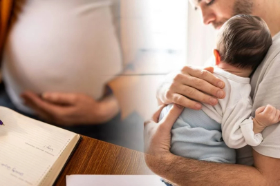 Anne ve babaya doğum izni uzatılıyor!