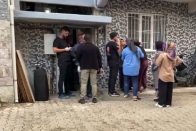 Evinde başından vurulmuş halde bulundu