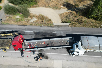 Tırlar çarpıştı: 2 kişi yaralandı