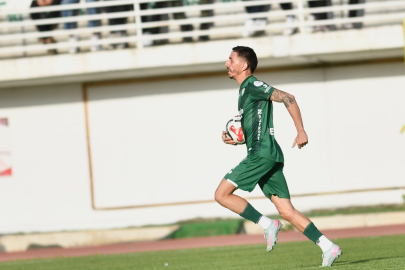 Bursaspor, Kırklarelispor deplasmanında son dakikada yıkıldı: 2-1