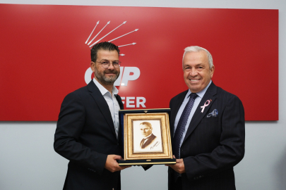 Başkan Şadi Özdemir'den CHP Nilüfer İlçe Yönetimine ziyaret