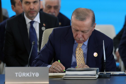 Cumhurbaşkanı Erdoğan, TDT Zirvesi'nde bildiri ve kararlar imzaladı