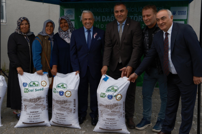 Nilüfer Belediyesi'nden üreticiye tohum desteği