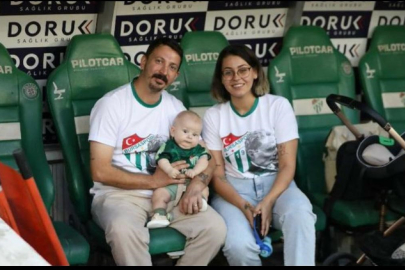 Bursaspor taraftarından Çağan Ata'ya destek