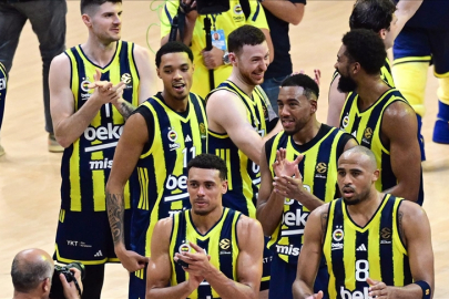 Fenerbahçe Beko yarın Kızılyıldız'ı konuk edecek