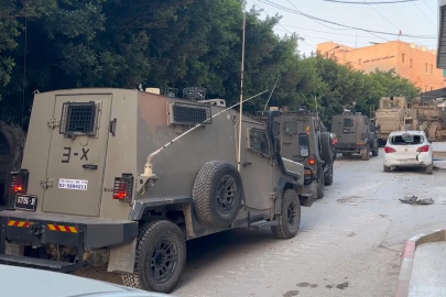 İşgalci İsrail ordusu, Batı Şeria'da baskın düzenleyip bazı Filistinlileri gözaltına aldı