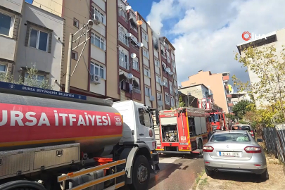 Bursa'da apartman dairesinde çıkan yangın paniğe neden oldu