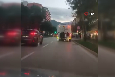 Bursa'da tehlikeli yolculuk: Kazaya ramak kaldı!