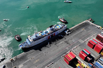 Gazze'ye yardım taşıyan 17. İyilik Gemisi yola çıktı
