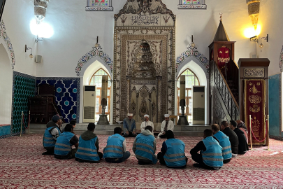 Bursa'da denetimli serbestlik yükümlüleri, Muradiye Külliyesi'nde