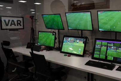 Rams Başakşehir - Galatasaray maçının VAR hakemi belli oldu