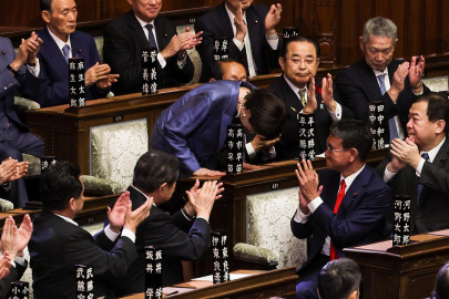 Japonya tarihinin ilk kadın başbakanı seçildi