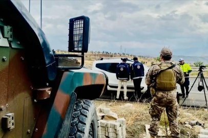 81 ilde düzensiz göç ve göçmen kaçakçılığına büyük operasyon