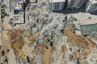 Depremde yıkılan Ebrar Sitesi B Blok davasında yeni gelişme