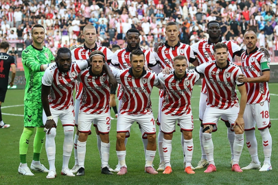 Samsunspor yarın Dinamo Kiev'i konuk edecek