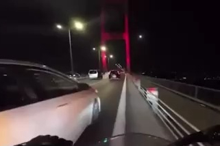 Trafikte makas atan motosiklet sürücüsü yakalandı
