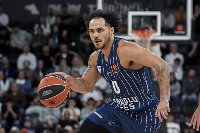 Anadolu Efes, yarın Paris Basketbol'un konuğu olacak