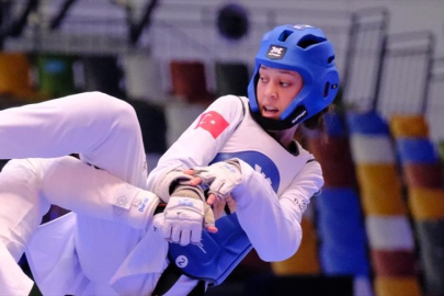 Milli tekvandocu Emine Göğebakan, dünya şampiyonu oldu