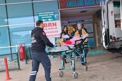 Bursa'da demir kapının altında kalan 9 yaşındaki çocuk ağır yaralandı