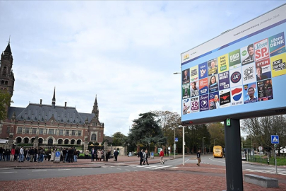 Hollanda yarın sandık başına gidiyor