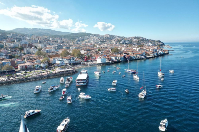 Mudanya'da Cumhuriyet coşkusu denize taştı