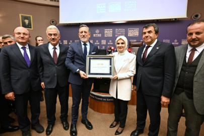 Aile ve Sosyal Hizmetler Bakanı Mahinur Özdemir Göktaş'tan Bursa'da önemli açıklamalar