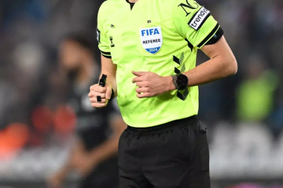 Bahis skandalında bomba iddia! Kendi maçına iddia oynayan hakem 5 milyon TL kazanmış