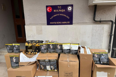 Bursa'da binlerce makaron ve bandrolsüz ürün ele geçirildi