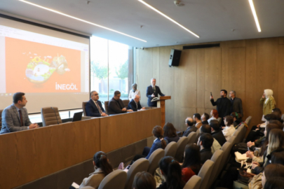 İnegöl Belediyesi Yıldız Teknik Üniversitesi akademisyen ve öğrencileri ağırladı