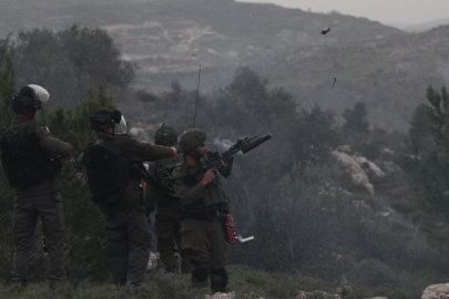 Soykırımcı İsrail, ateşkese rağmen katliama devam ediyor