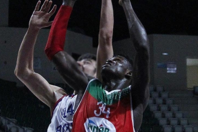 Adem Bona'lı Philadelphia 76ers sezonun ilk mağlubiyetini yaşadı